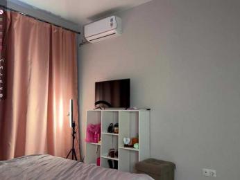 LunaHurt webcam model stream image