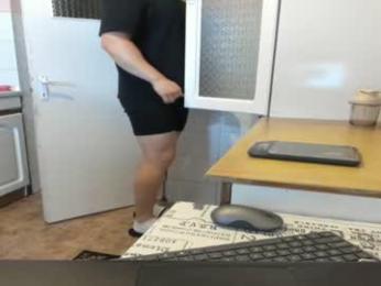doriancretu95 webcam model stream image