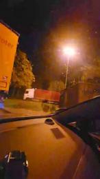 axelblows webcam model stream image