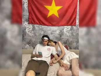 AlexaAndAdam webcam bongacams model stream image