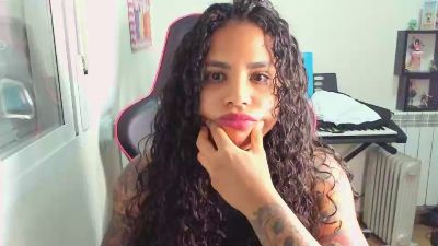 Hot_ama webcam model stream image