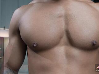 Ryan Carrington webcam model stream image