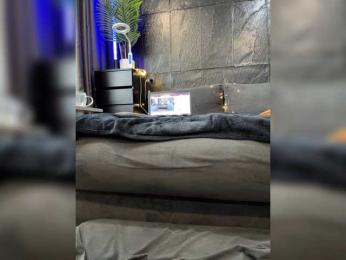 cool-party webcam bongacams model stream image