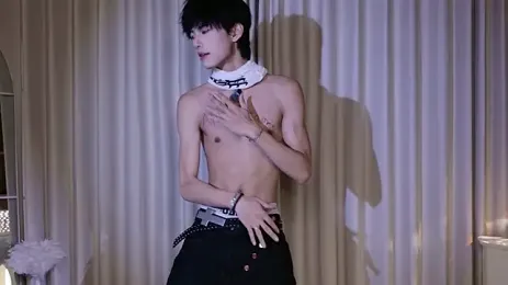 RenZeng webcam stripchat model stream image