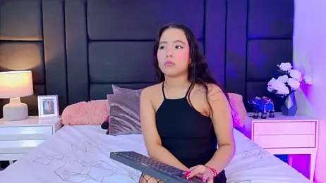 IssaAndMax webcam model stream image