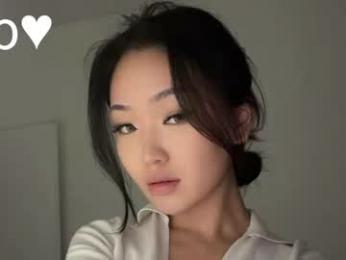 elegant_vibes webcam chaturbate model stream image