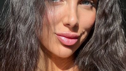 Noirelle webcam skyprivate model stream image