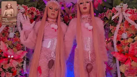 SpicySluts webcam model stream image