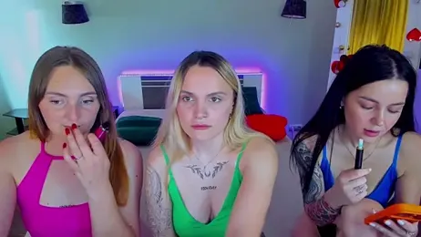 MagicEyess webcam stripchat model stream image