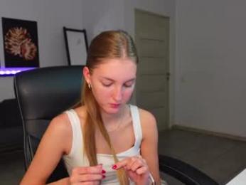 agelina_summer webcam model stream image