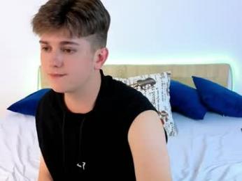 miless_cooper webcam chaturbate model stream image