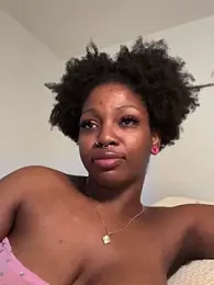 mochamimi webcam stripchat model stream image