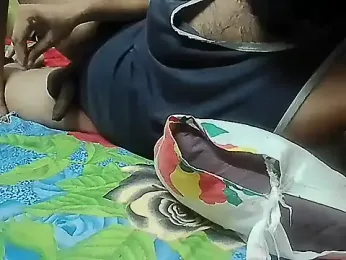 Dollseye webcam model stream image