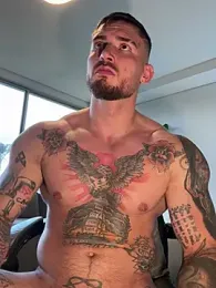 DimitriSullivan_ webcam stripchat model stream image