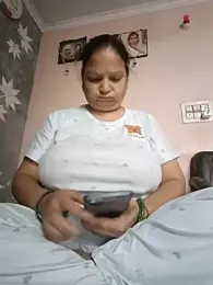 Kavya_kapoor webcam stripchat model stream image