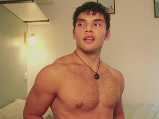 Thiago Leonn webcam model stream image