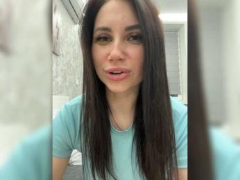 Y_Leiki webcam bongacams model stream image