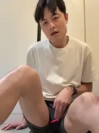 changbibit webcam stripchat model stream image