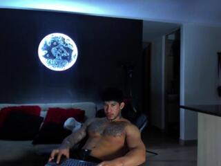 Dammian Miller webcam model stream image