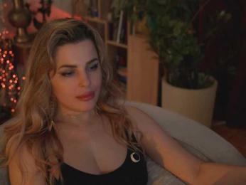_Lady_M_ webcam model stream image