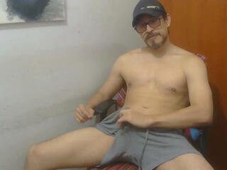 Guiverno webcam model stream image