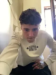 denysio89 webcam model stream image