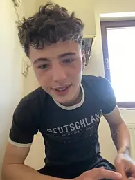 denysio89 webcam stripchat model stream image