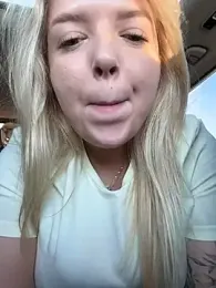 OdriOlsens webcam model stream image
