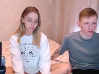 julsweet webcam model stream image
