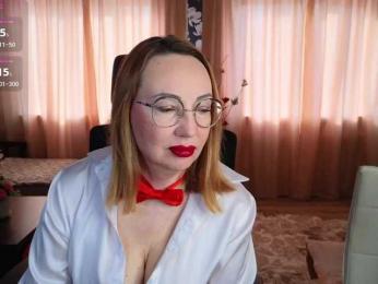 Pink-Lips webcam bongacams model stream image
