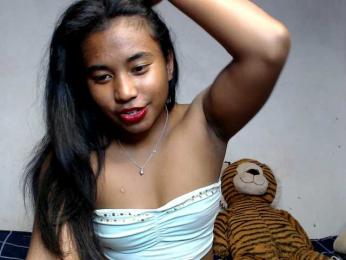 Pauliemarie webcam model stream image