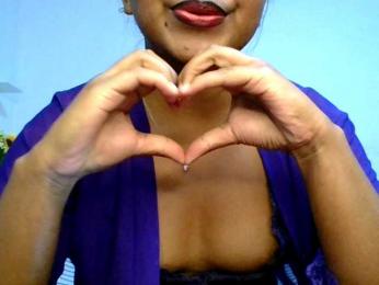 Pauliemarie webcam bongacams model stream image