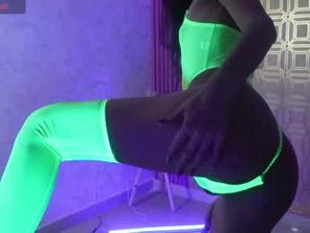 bella19__ webcam model stream image