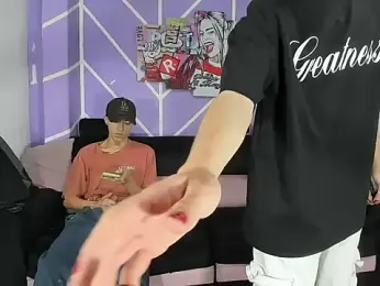 heyy_noah11 webcam model stream image