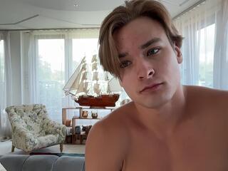 Sasha & Simeon webcam model stream image
