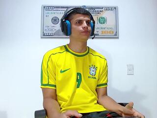 Lucien Dark webcam flirt4free model stream image