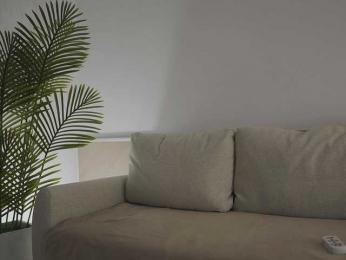 Yvonna webcam model stream image