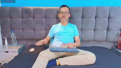 Oswaldo__ webcam model stream image