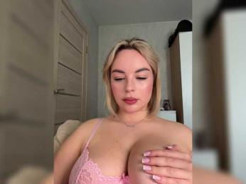 Mila-m webcam bongacams model stream image