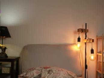 honeyyykate webcam model stream image