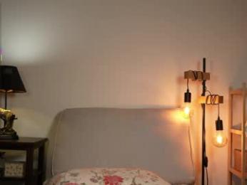 honeyyykate webcam model stream image