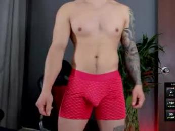 boyc02_ webcam model stream image