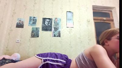 AzaleeKanz webcam model stream image