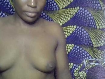 Cherryredcunt webcam model stream image