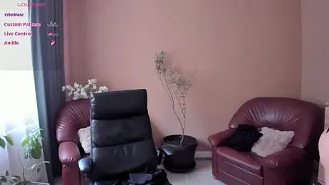 KaylaLaine webcam model stream image