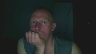 irek307721 webcam cam4 model stream image