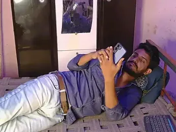 HotXKrish webcam model stream image