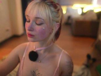 suk-ki webcam bongacams model stream image