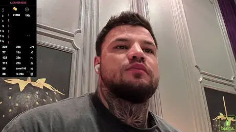 OliverSport webcam model stream image