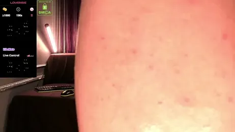 OliverSport webcam model stream image